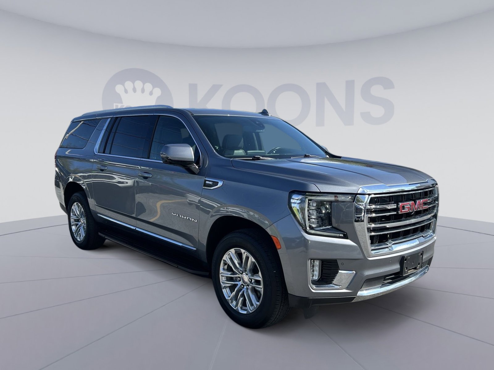 Used 2022 GMC Yukon XL SLT w/ SLT Premium Package image 18
