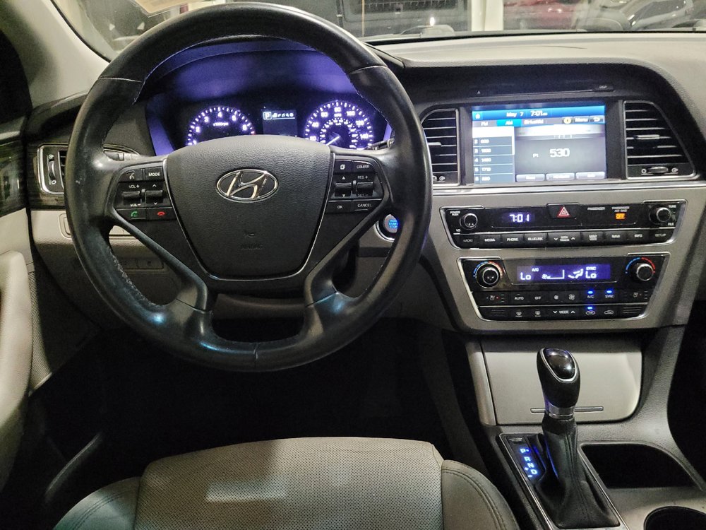 Used 2017 Hyundai Sonata Limited w/ Tech Package 03 FWD image 22