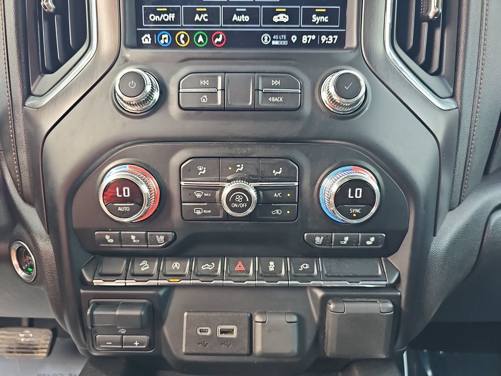 Used 2021 GMC Sierra 1500 AT4 w/ AT4 Preferred Package AWD/4WD image 23