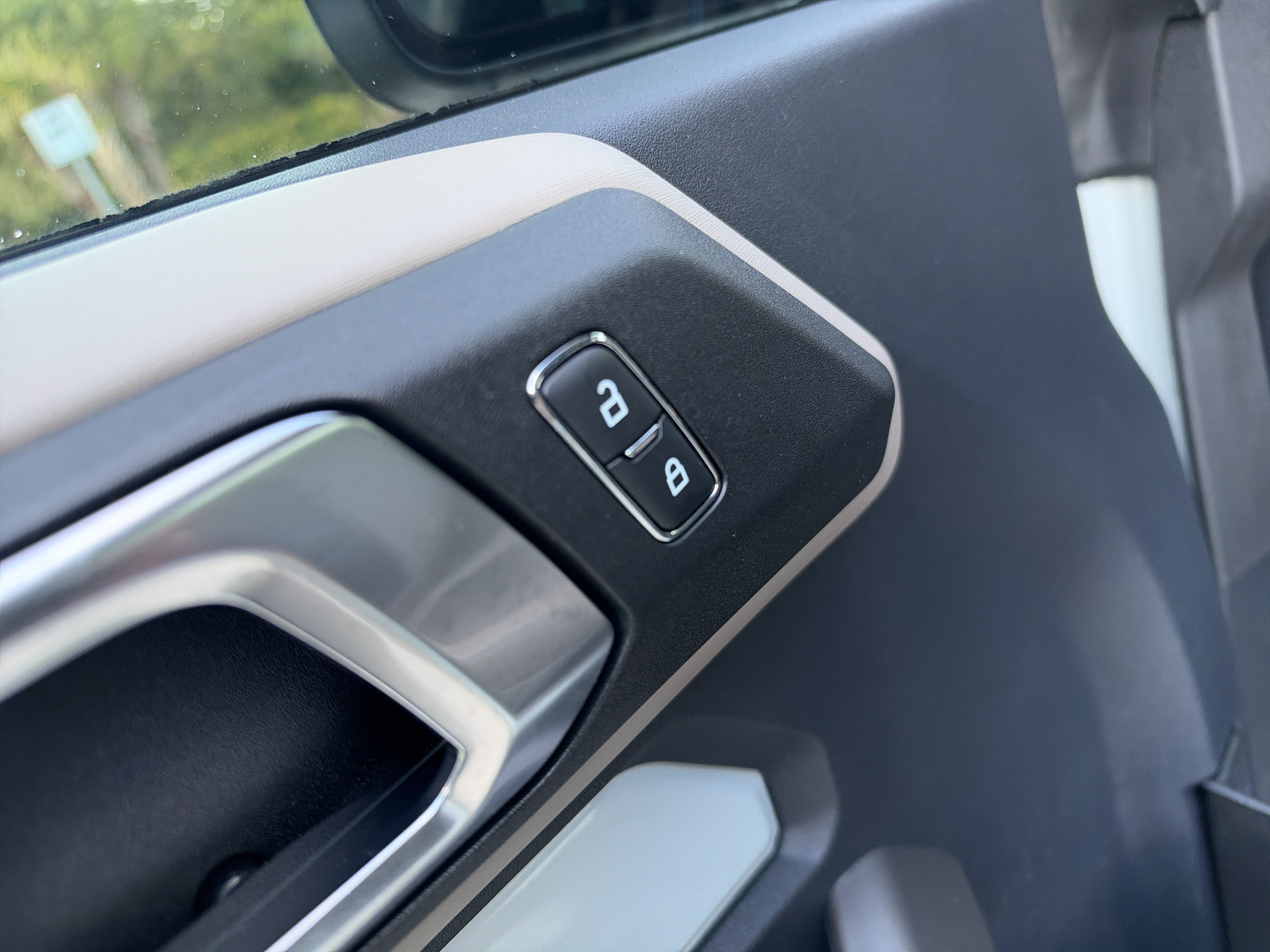 Used 2022 Ford Bronco Wildtrak AWD/4WD image 14
