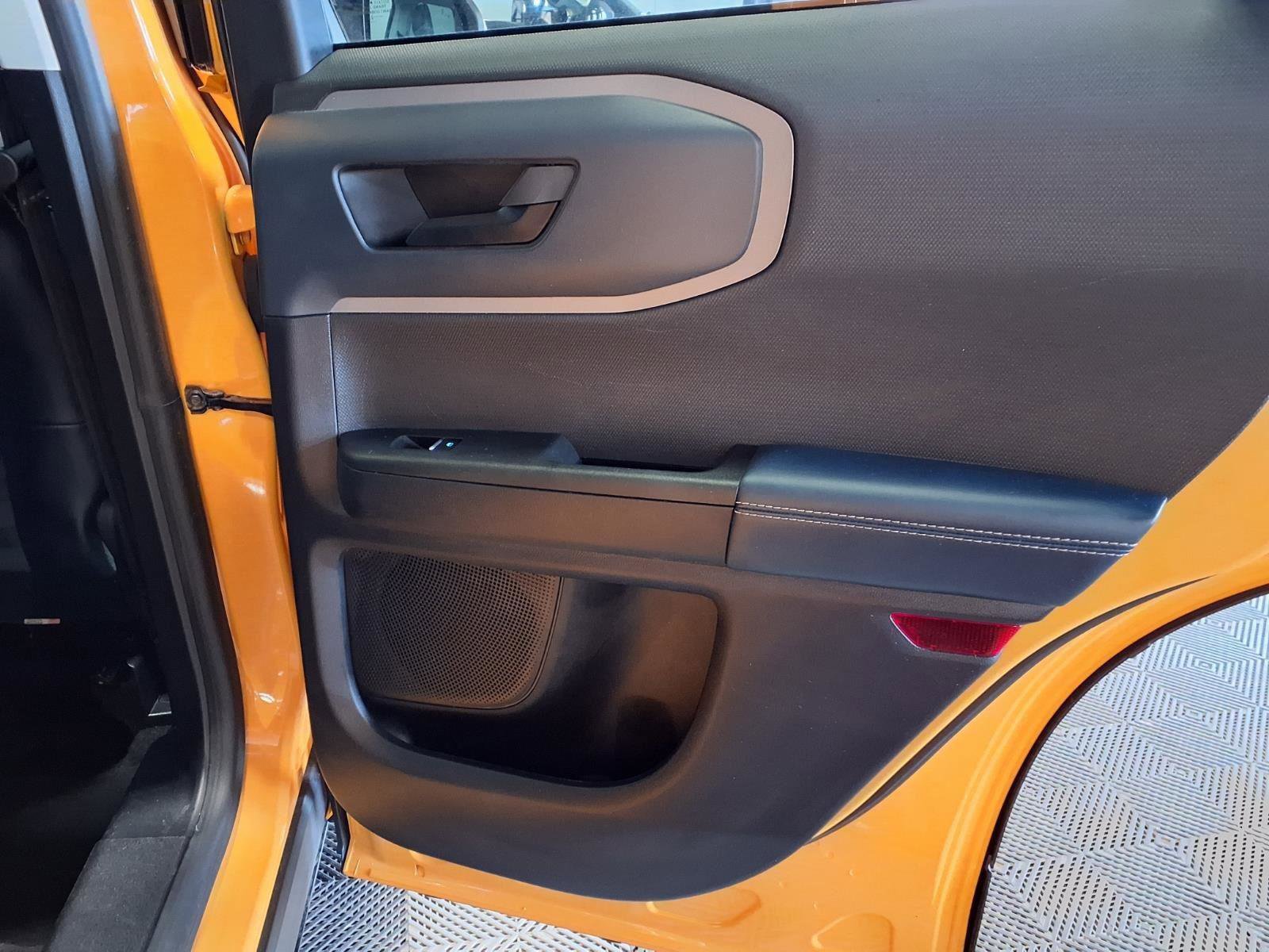 Used 2022 Ford Bronco Sport Outer Banks image 10