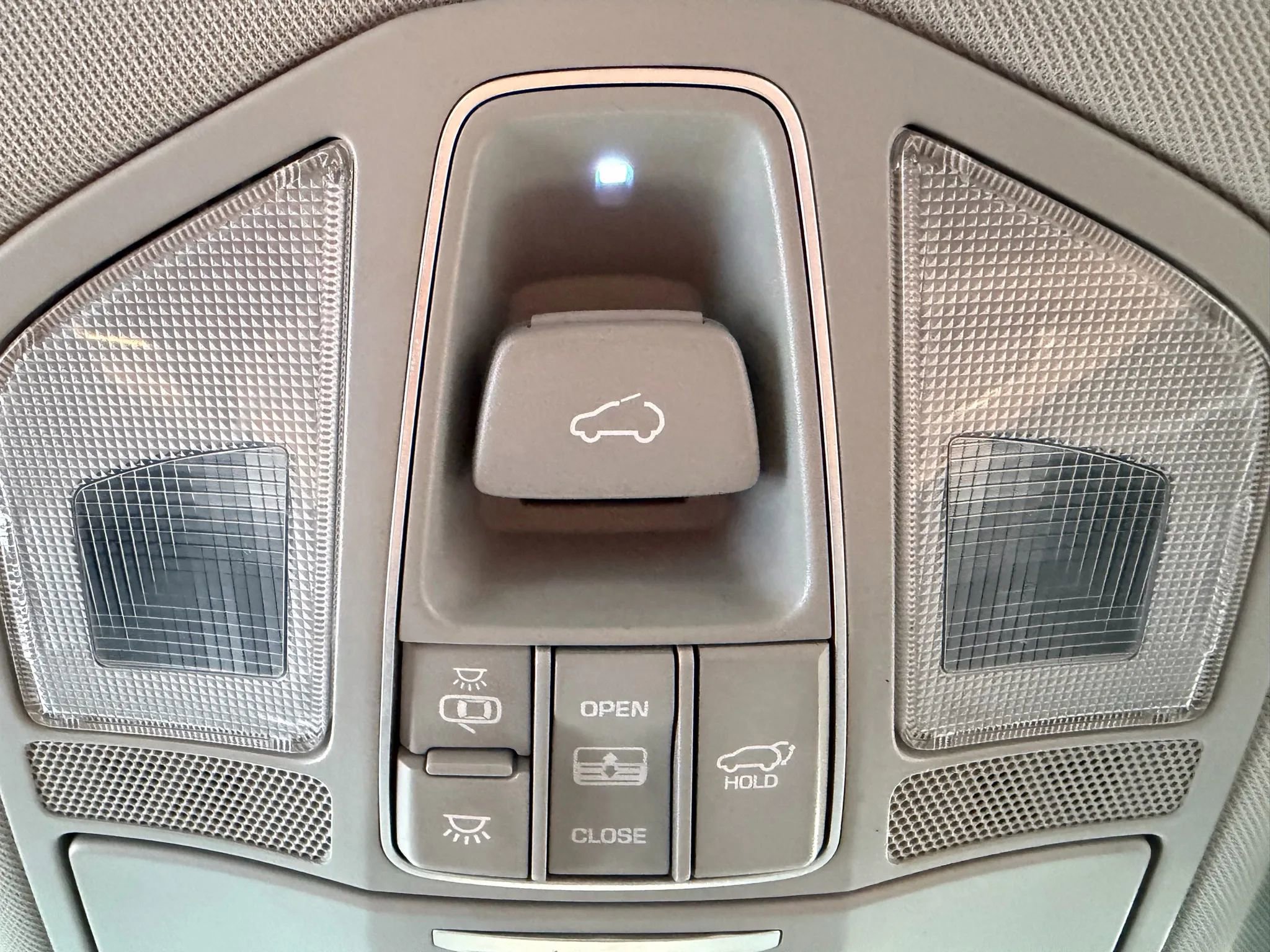 Used 2017 Hyundai Santa Fe Sport image 47