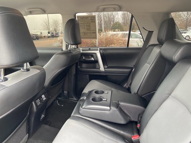 Used 2022 Toyota 4Runner SR5 Premium image 16
