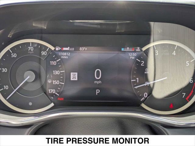 Used 2023 Jaguar F-PACE S image 17