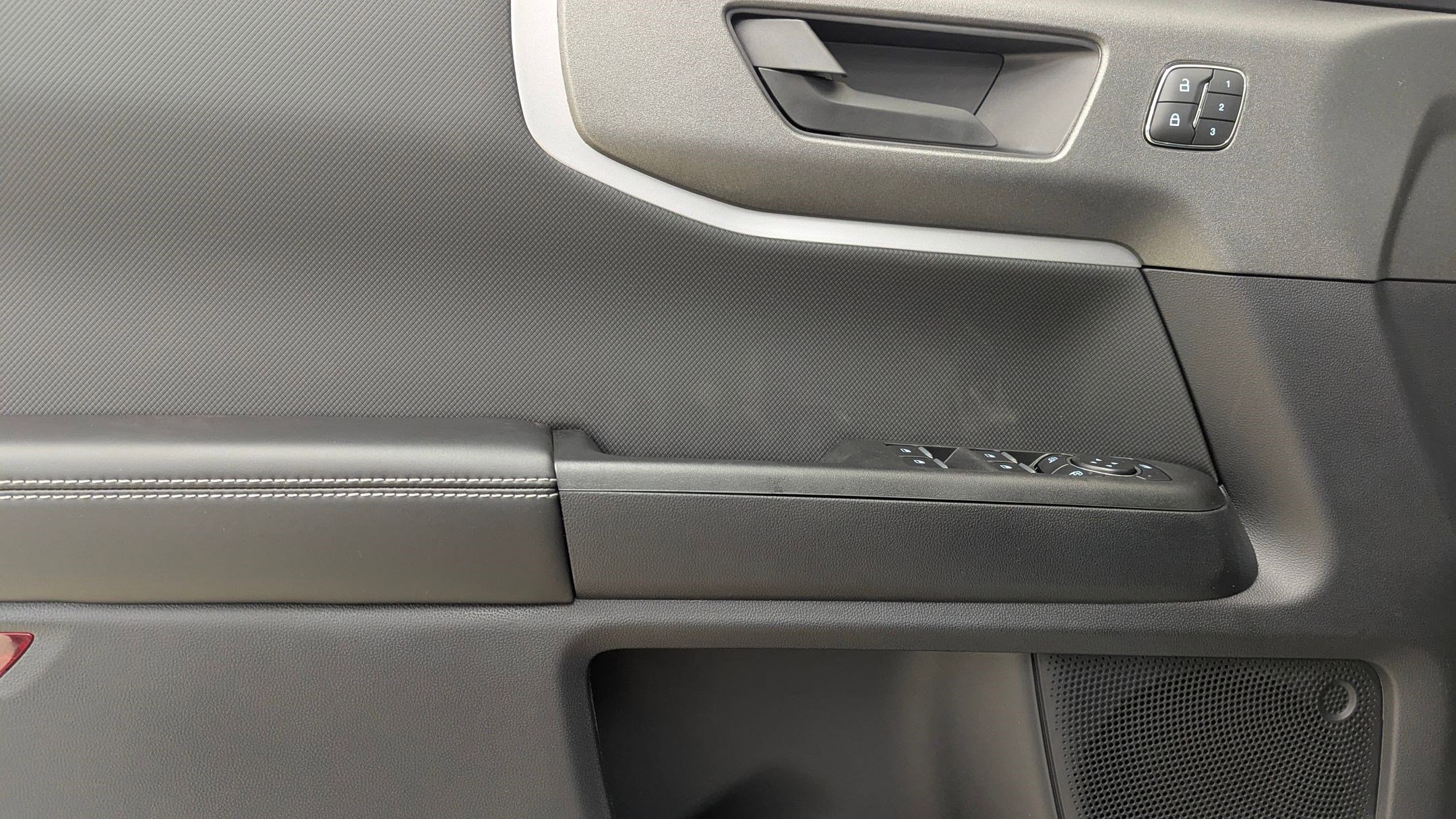 New 2025 Ford Bronco Sport Outer Banks image 13