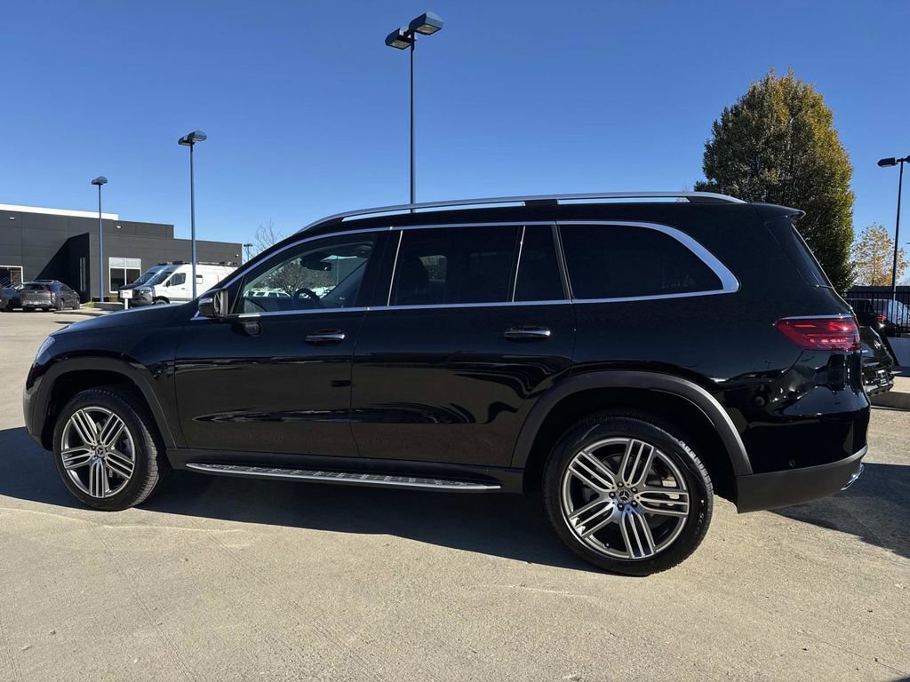 New 2026 Mercedes-Benz GLS 450 4MATIC image 4