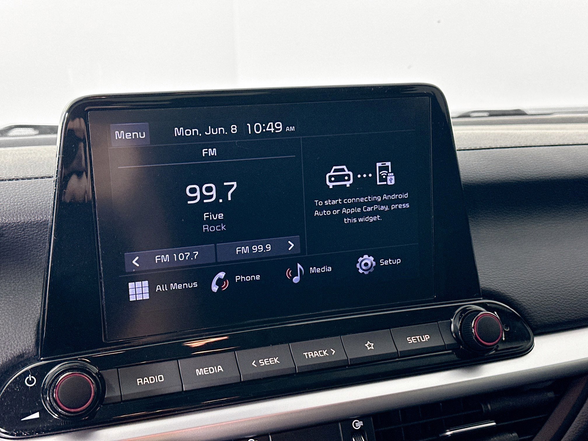 Used 2024 Kia Forte LXS w/ LXS Technology Package FWD image 18