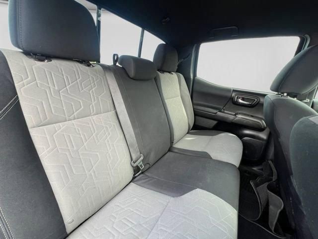 Certified 2022 Toyota Tacoma TRD Off-Road w/ Technology Package image 25