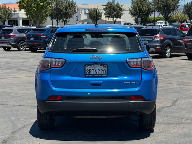 Used 2020 Jeep Compass Sport w/ Tech Group FWD image 7