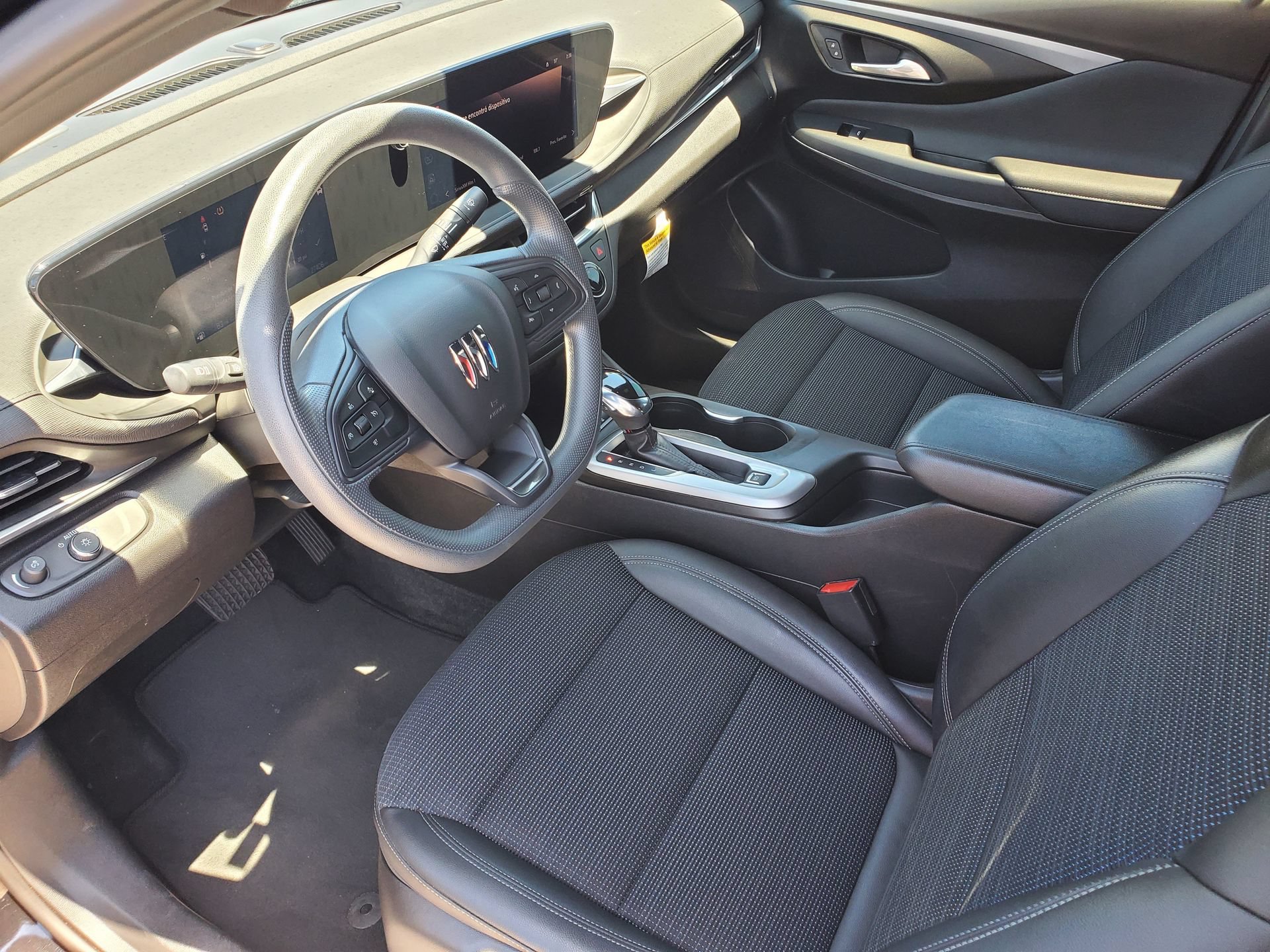 Used 2024 Buick Envista Preferred FWD image 19