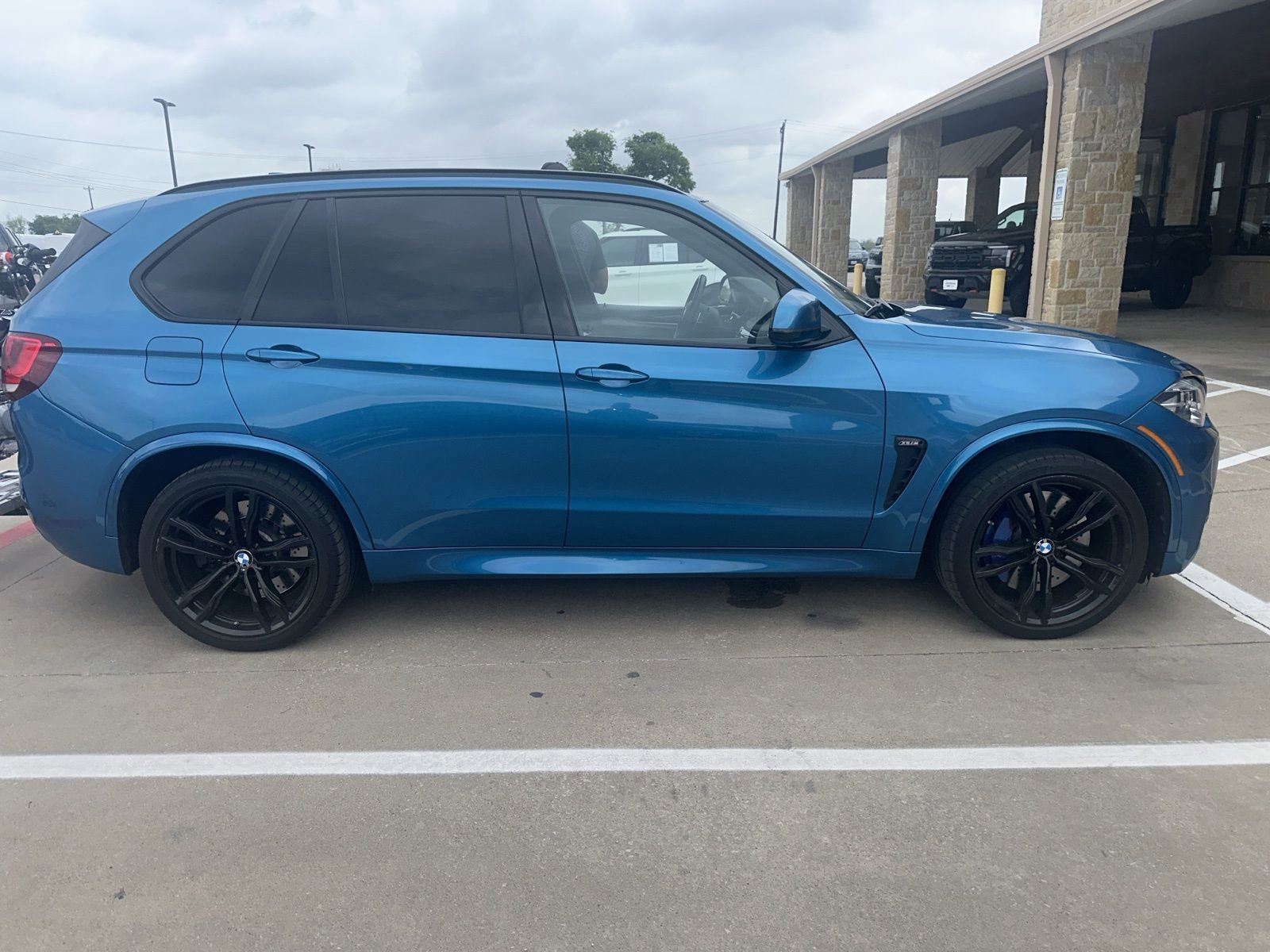 Used 2018 BMW X5 M w/ Executive Package image 4