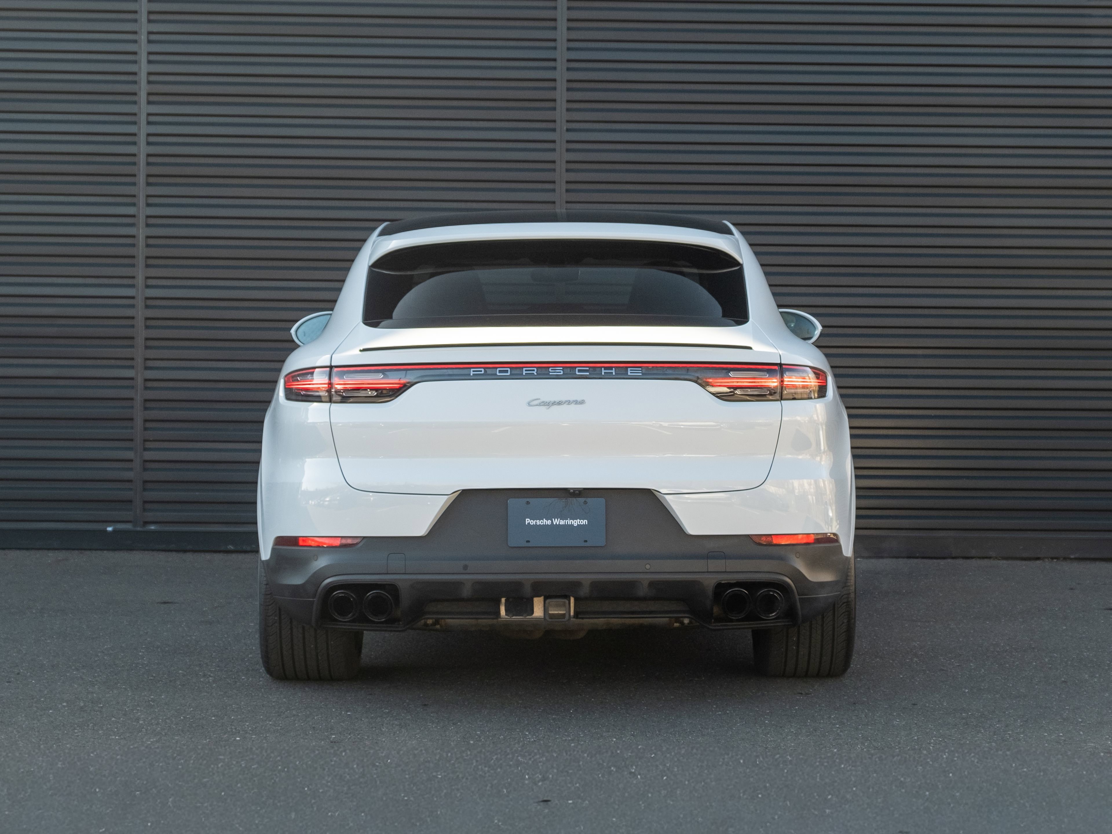 Certified 2023 Porsche Cayenne Coupe image 7