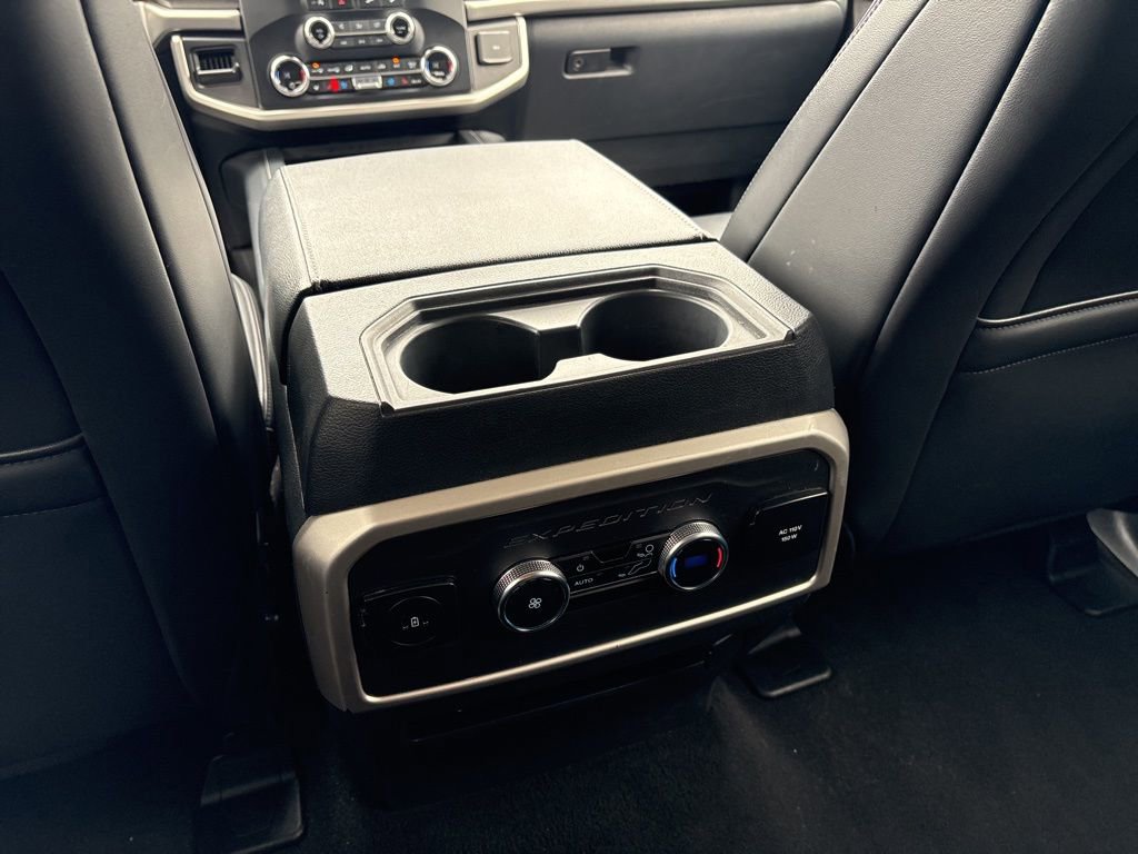 Used 2024 Ford Expedition Max XLT image 25