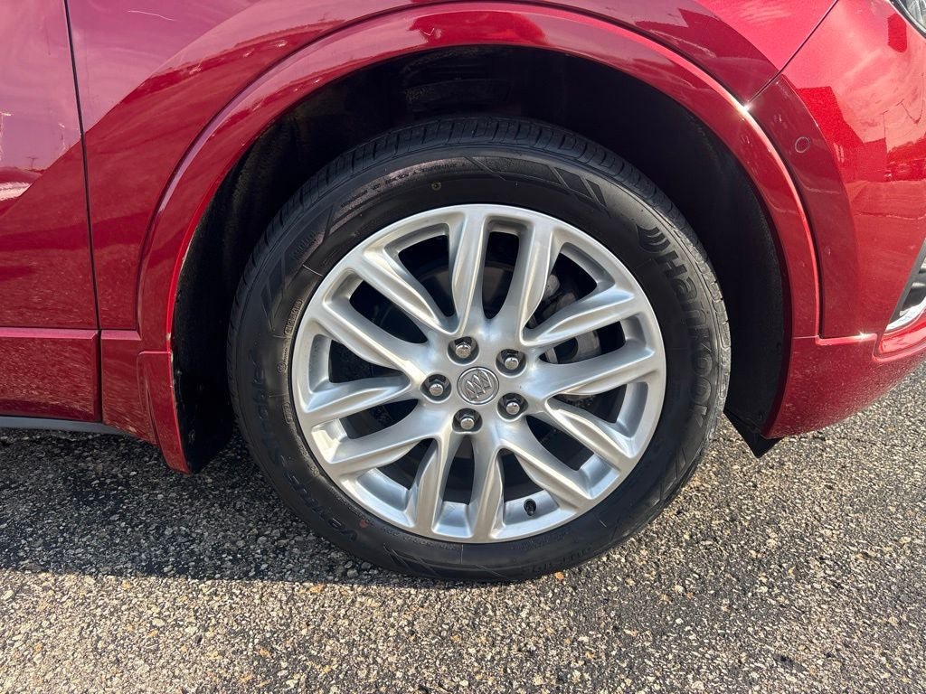 Used 2019 Buick Envision Premium w/ Driver Confidence Package AWD/4WD image 11