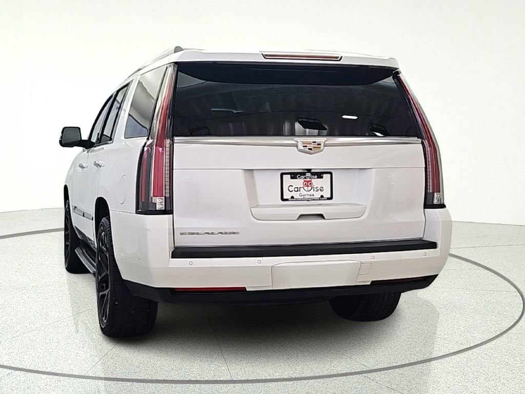 Used 2017 Cadillac Escalade 4WD image 6