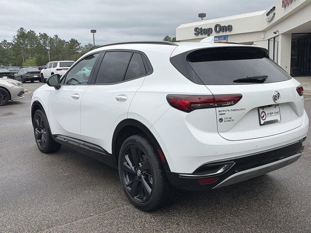 Used 2023 Buick Envision Preferred w/ Sport Touring Package AWD/4WD image 4