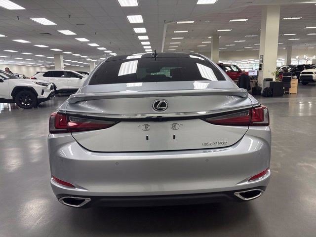 Used 2025 Lexus ES 350 Ultra Luxury FWD image 6