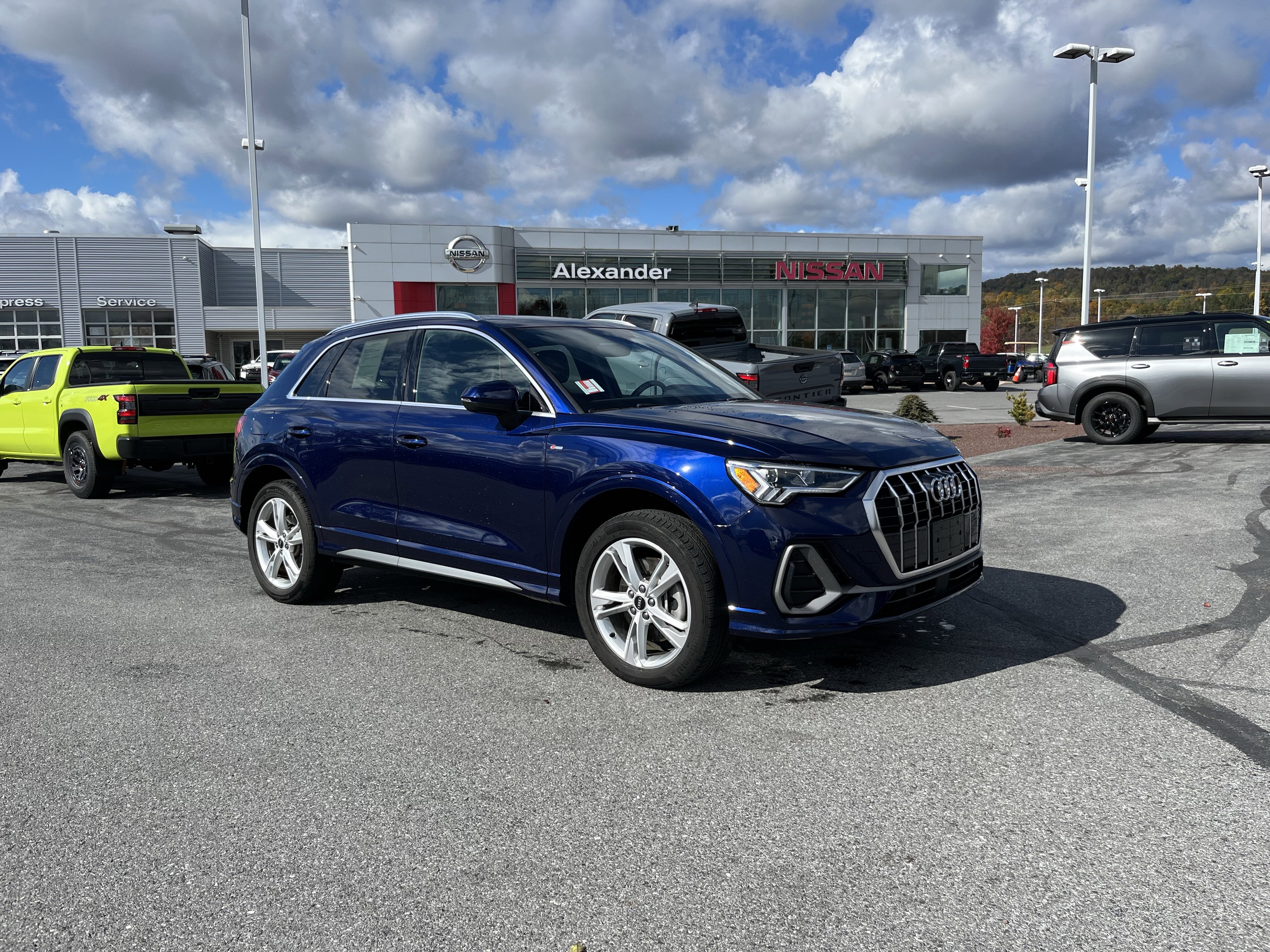 Used 2023 Audi Q3 2.0T Premium video 1