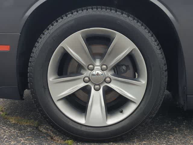 Certified 2018 Dodge Challenger SXT RWD image 14
