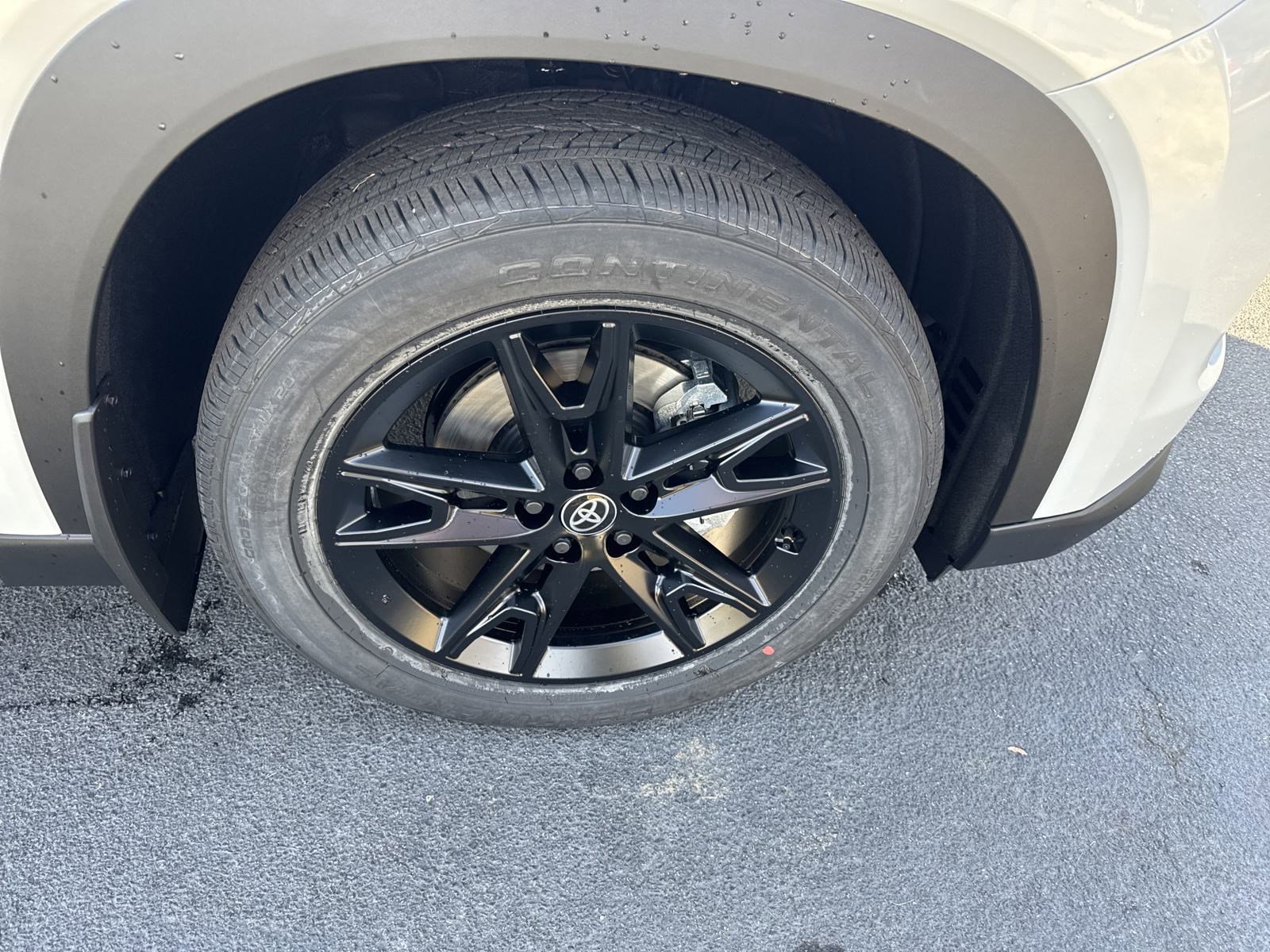 New 2025 Toyota Grand Highlander AWD image 10