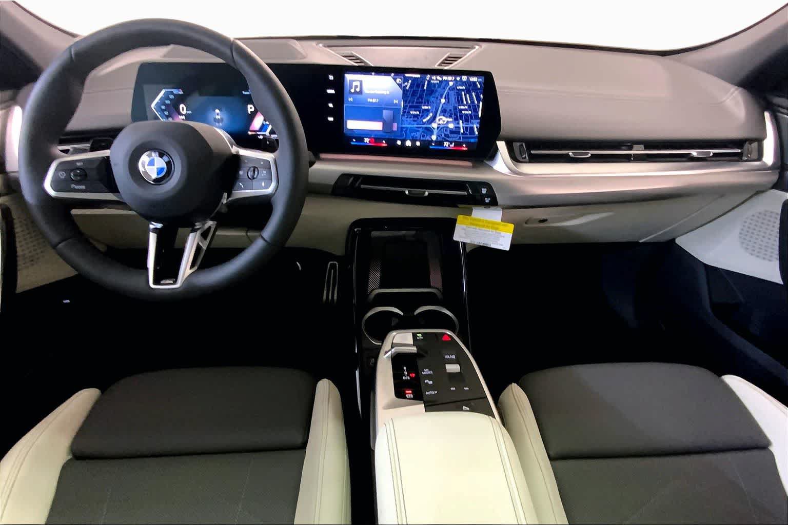 New 2026 BMW X2 xDrive28i w/ Technology Package AWD/4WD image 5