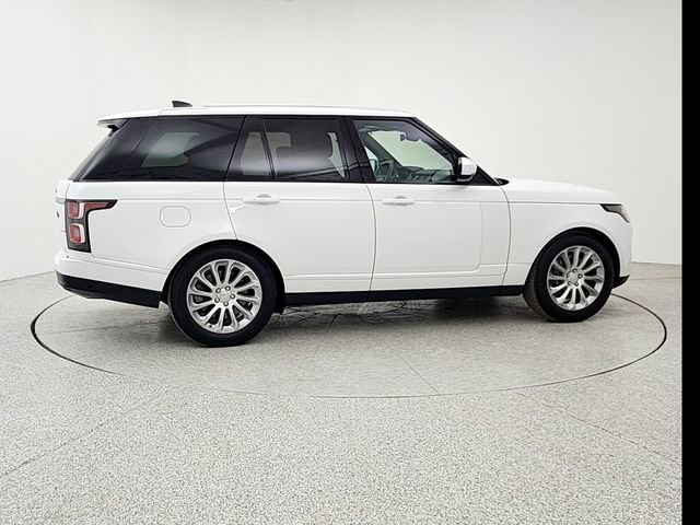 Used 2019 Land Rover Range Rover HSE image 4