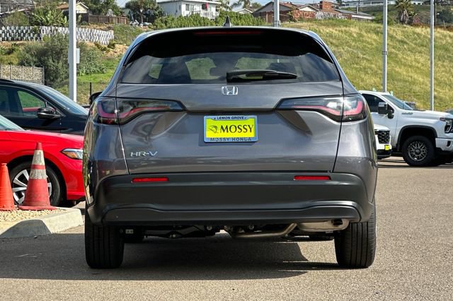 Certified 2026 Honda HR-V LX image 6
