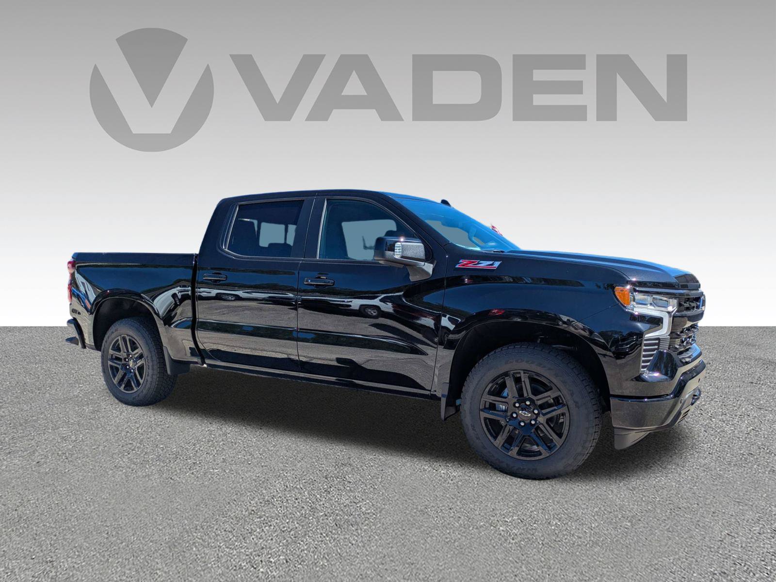 New 2026 Chevrolet Silverado 1500 RST w/ RST All Star Premium Package AWD/4WD image 3