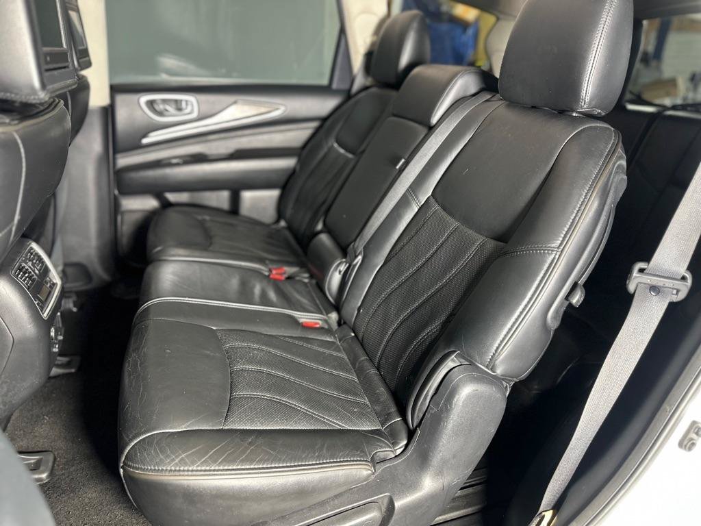 Used 2013 INFINITI JX35 AWD w/ Premium Pkg image 29