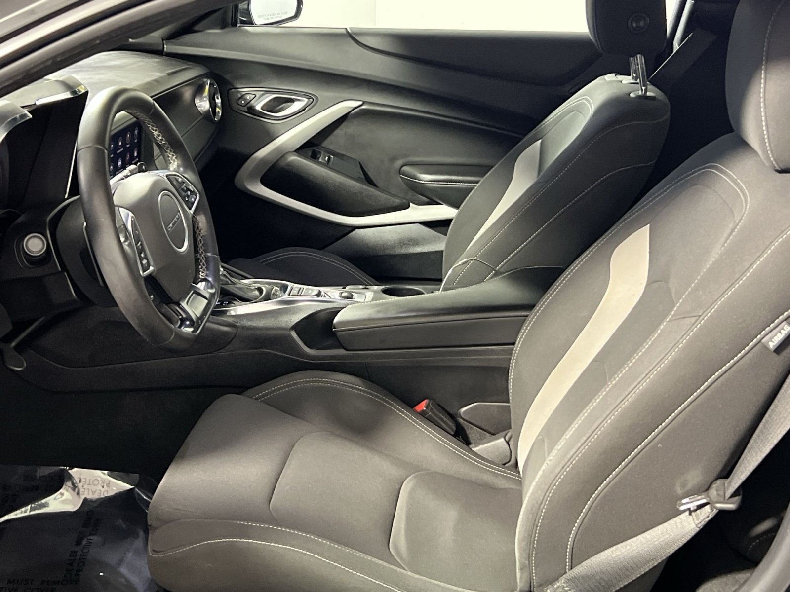 Used 2021 Chevrolet Camaro LT RWD image 14