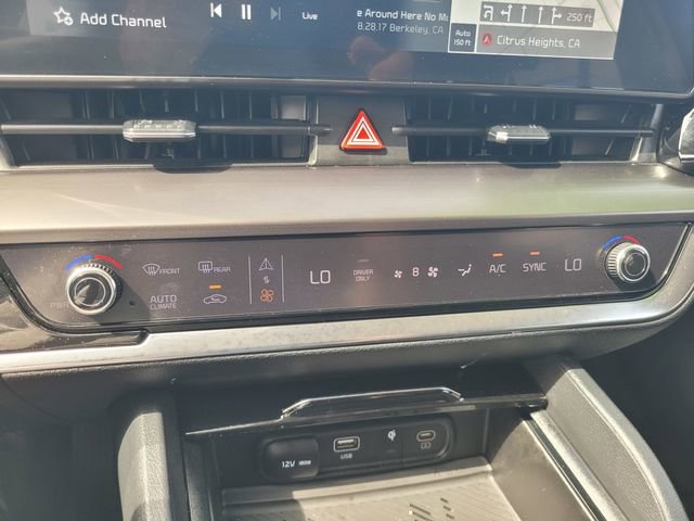 Used 2024 Kia Sportage EX AWD/4WD image 24
