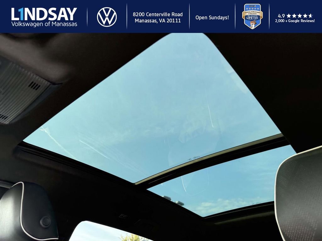 New 2026 Volkswagen Atlas Cross Sport SEL Premium R-Line image 18