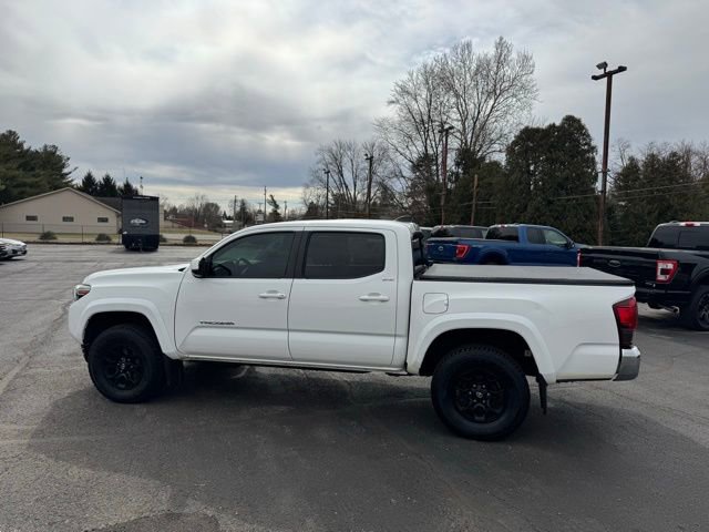Used 2022 Toyota Tacoma SR5 image 13
