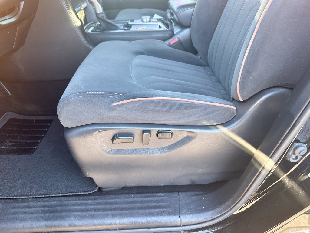 Used 2023 Nissan Armada S RWD image 9