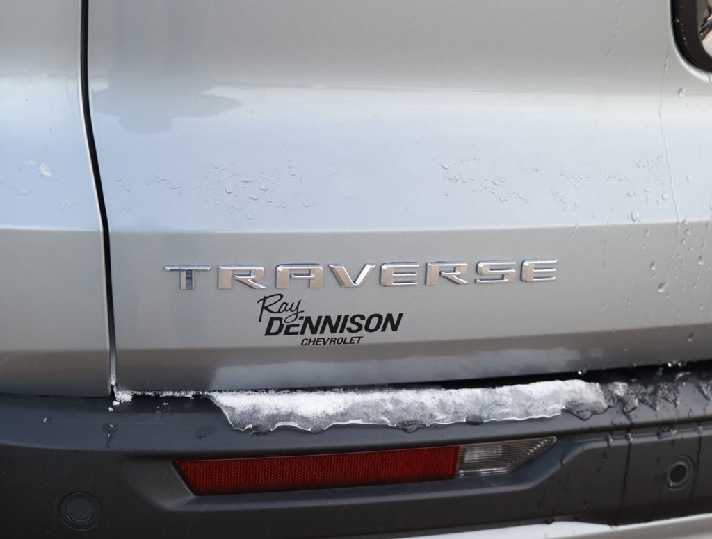 Used 2024 Chevrolet Traverse LT w/ Trailering Package image 36