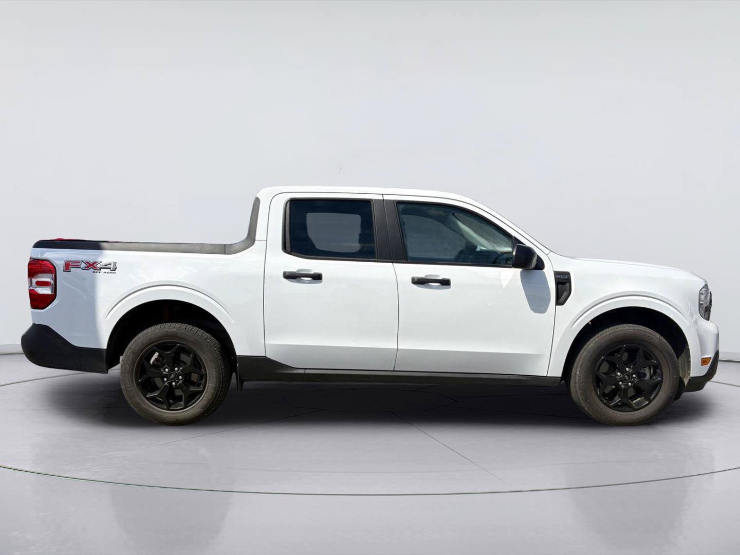 Used 2024 Ford Maverick XLT w/ Equipment Group 300A Standard AWD/4WD image 2