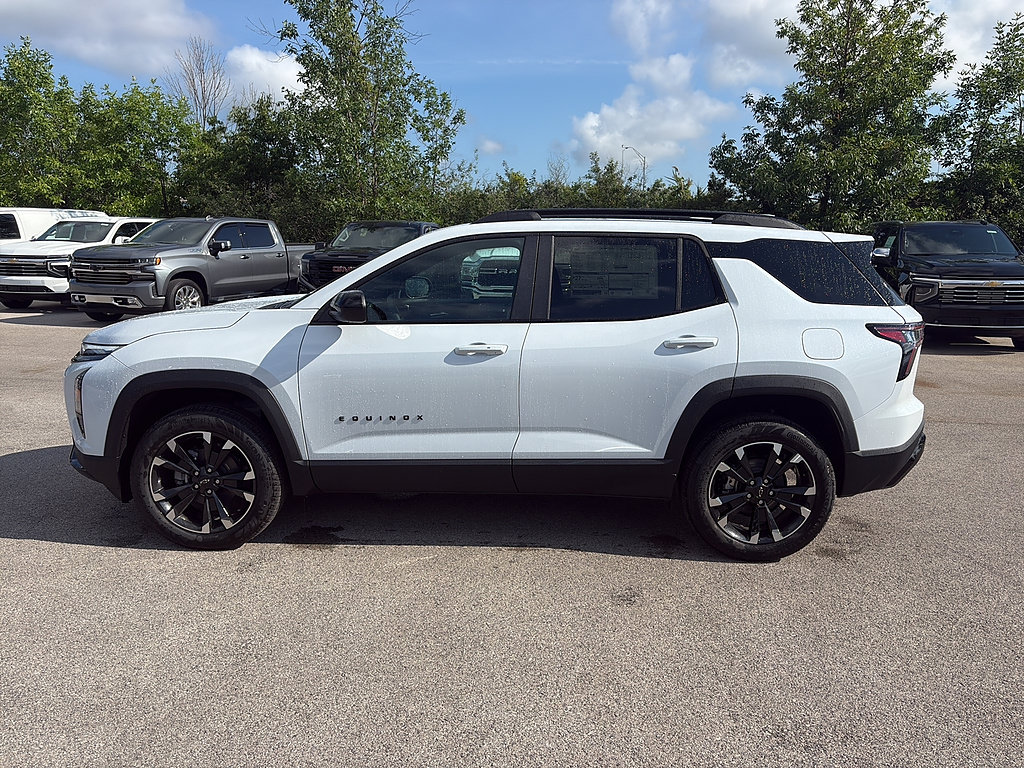 New 2027 Chevrolet Equinox RS FWD image 2
