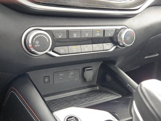 Used 2024 Nissan Altima 2.5 SR w/ SR Premium Package FWD image 25