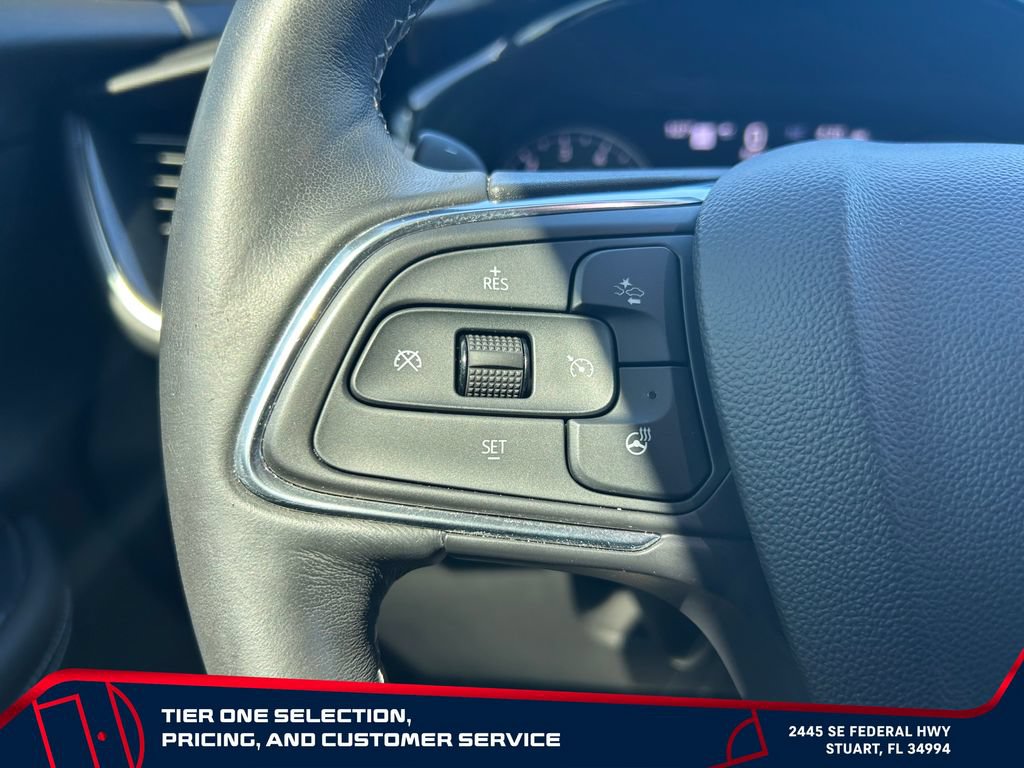 Used 2022 Buick Envision Essence w/ Technology Package II FWD image 22