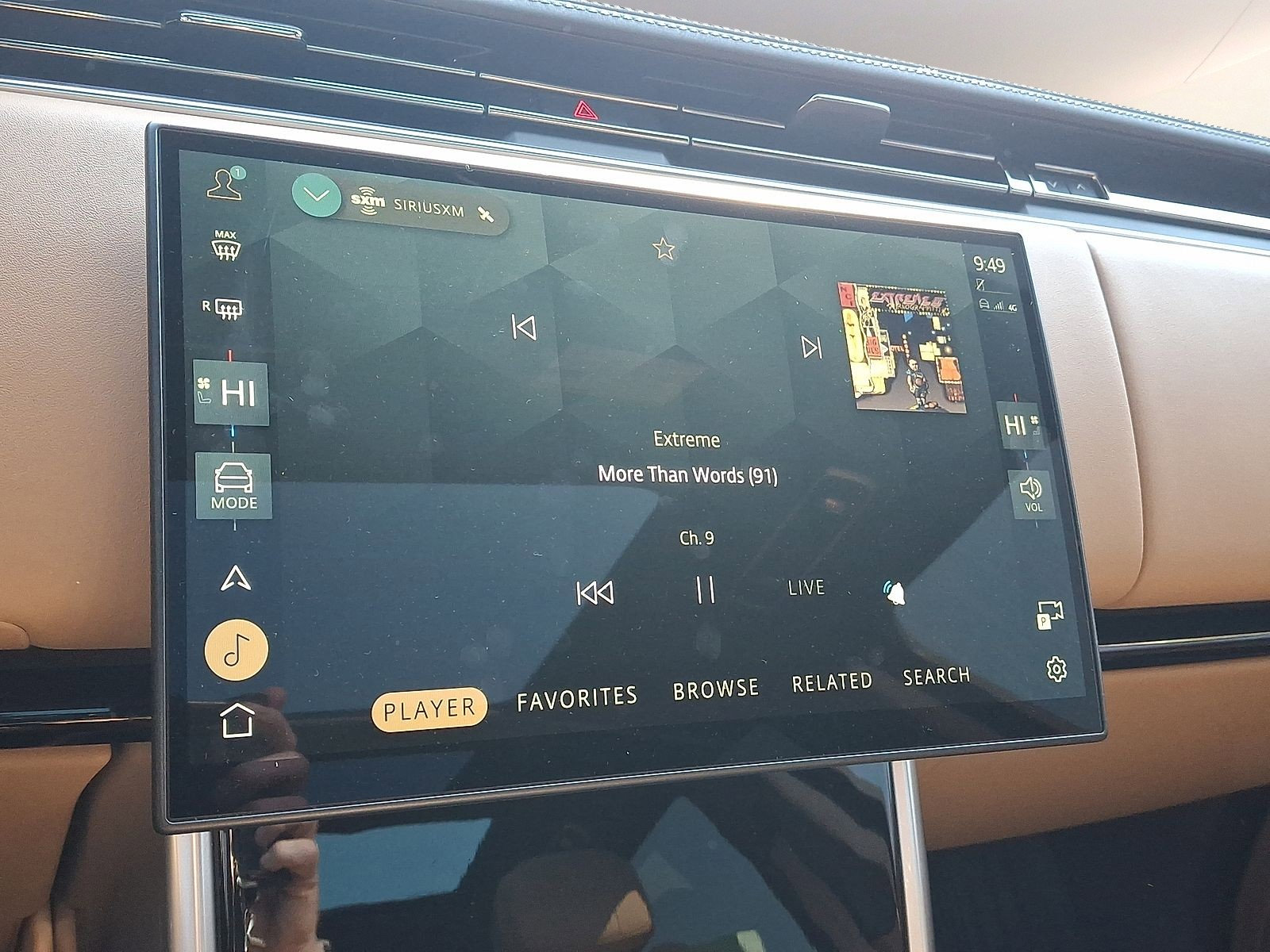 Used 2025 Land Rover Range Rover Long Wheelbase SE image 8