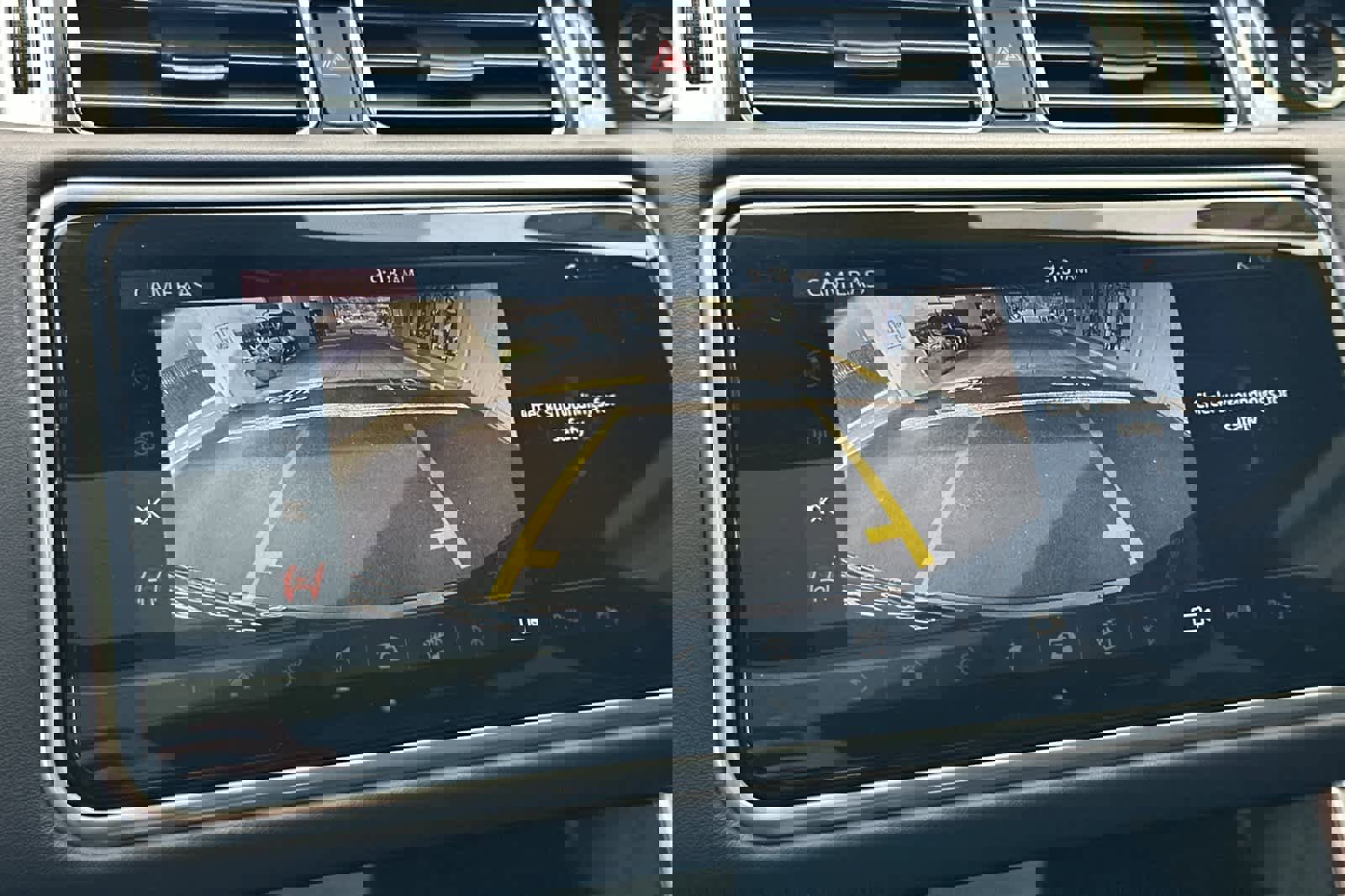 Used 2021 Land Rover Range Rover P525 Westminster Edition image 18