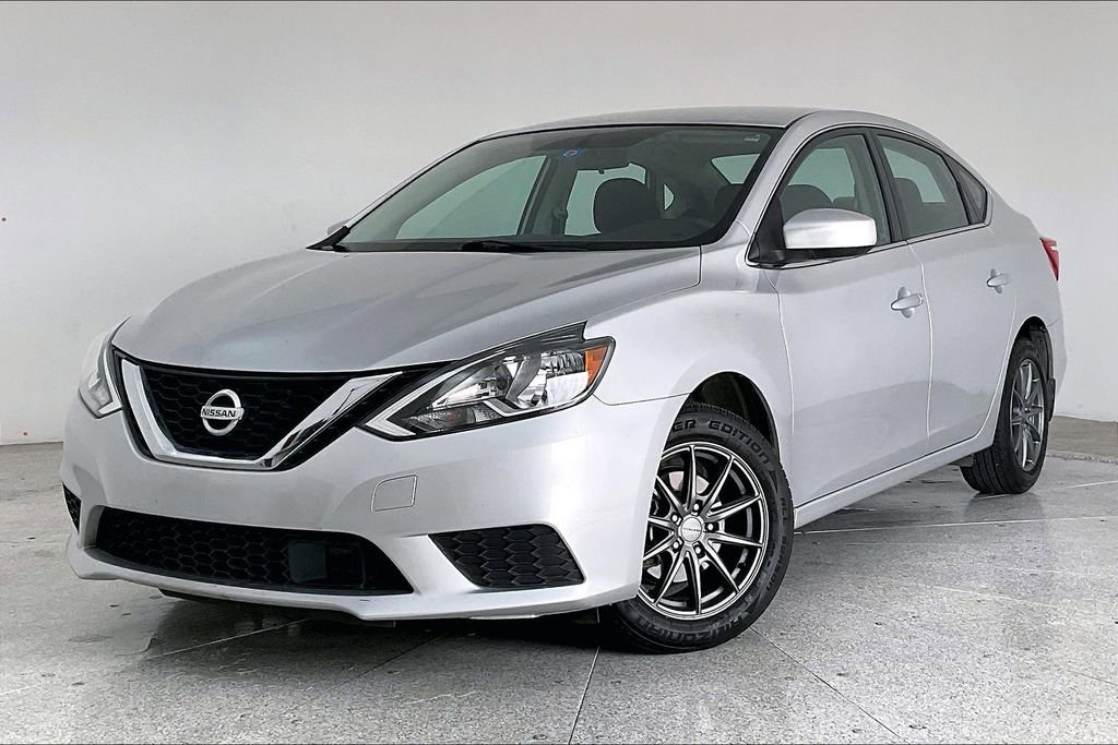 Used 2019 Nissan Sentra S image 16