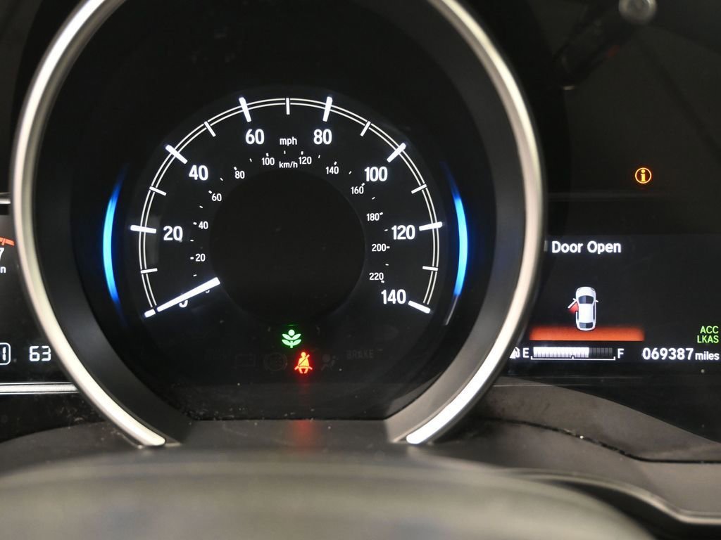 Used 2018 Honda Fit EX image 11