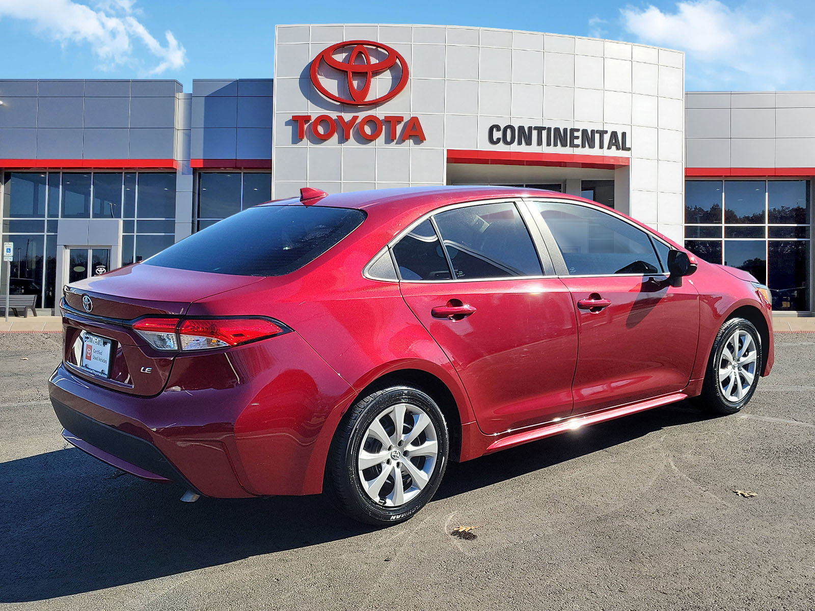 Certified 2022 Toyota Corolla LE image 5