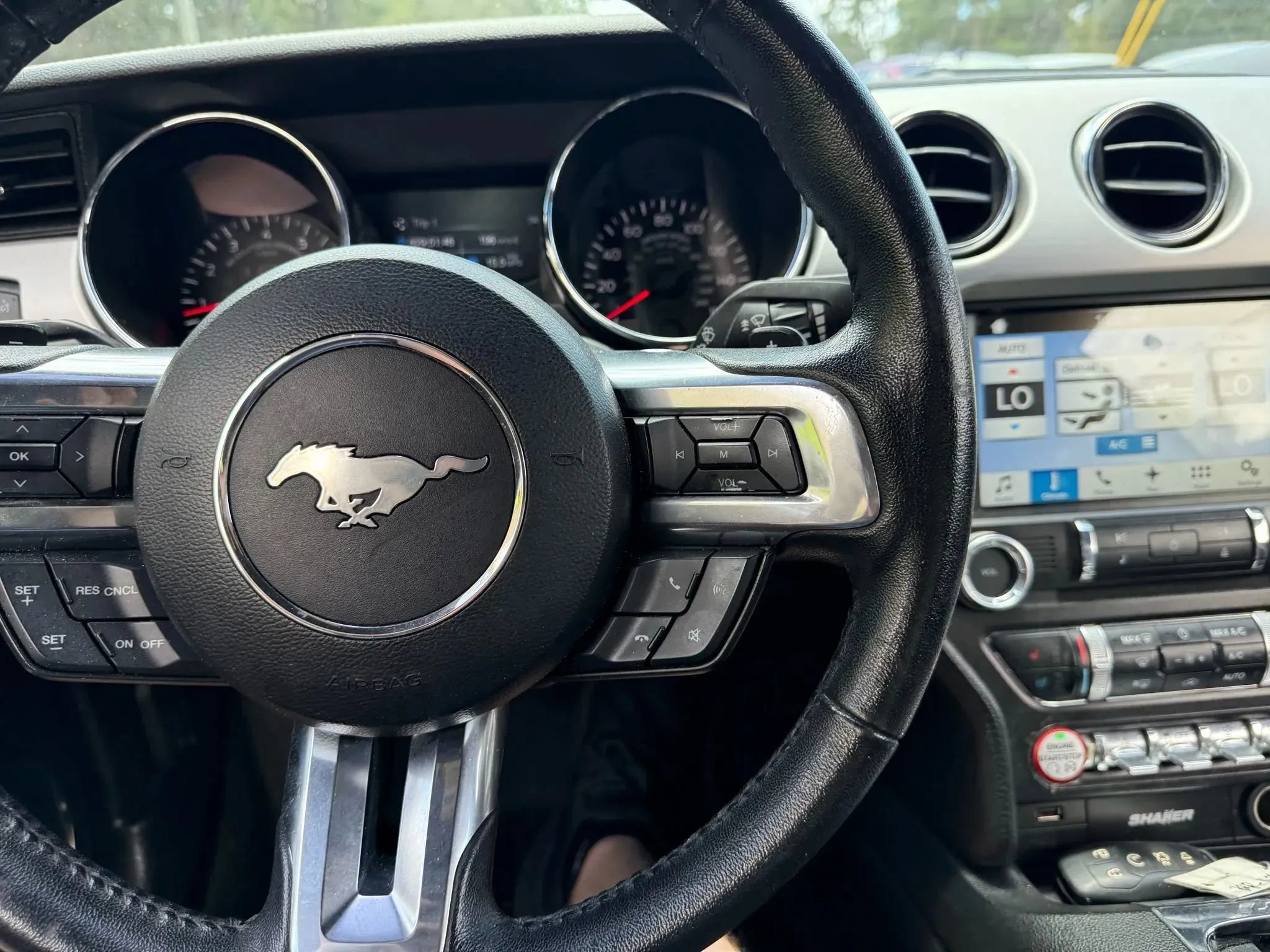 Used 2016 Ford Mustang GT Premium w/ Black Accent Package RWD image 19
