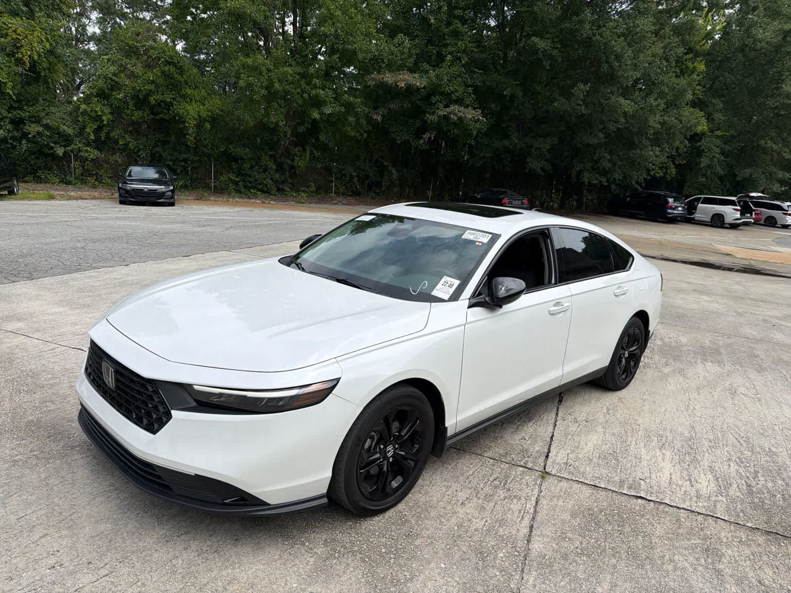 Certified 2025 Honda Accord SE image 5