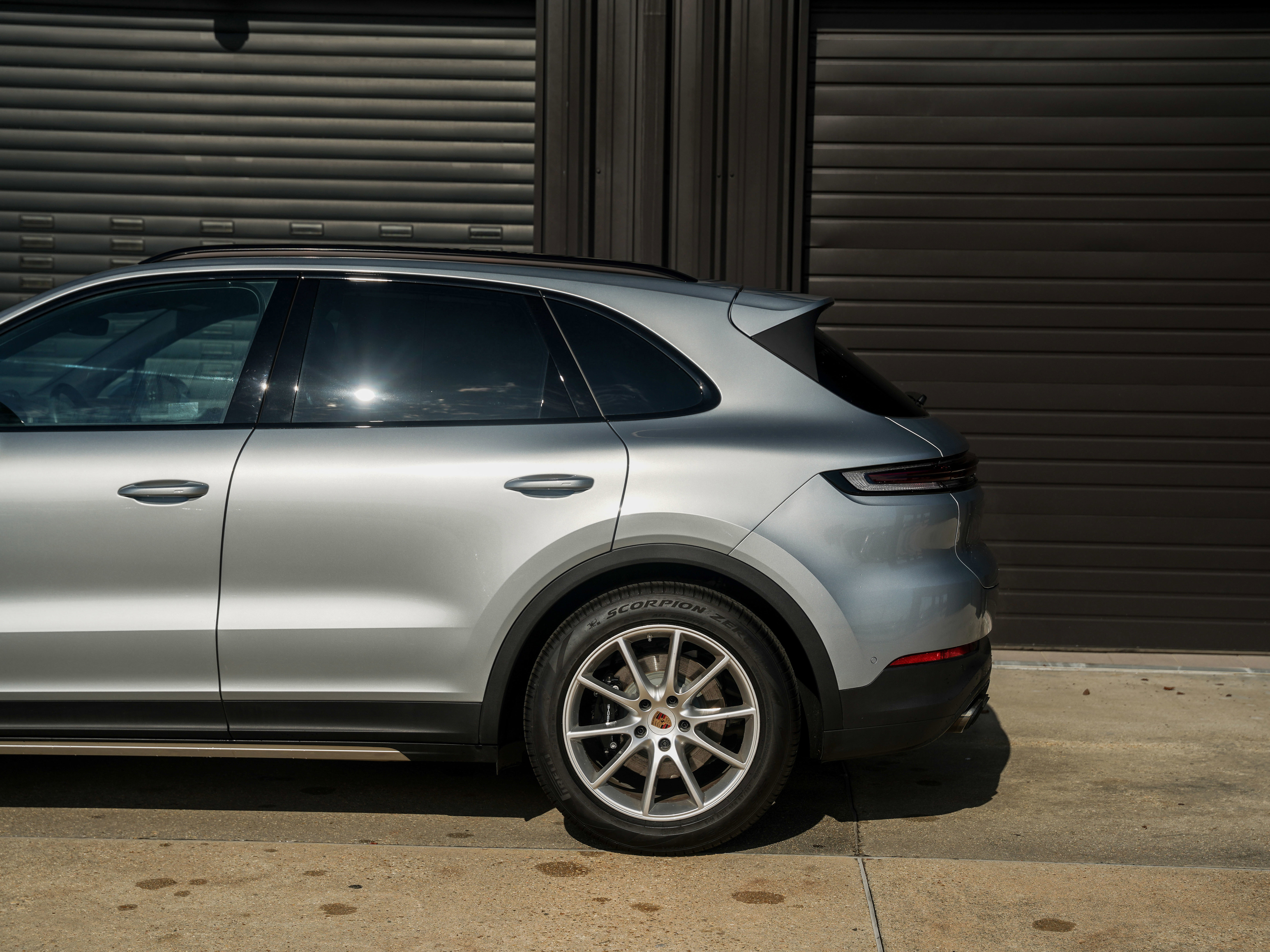 Certified 2025 Porsche Cayenne S image 12