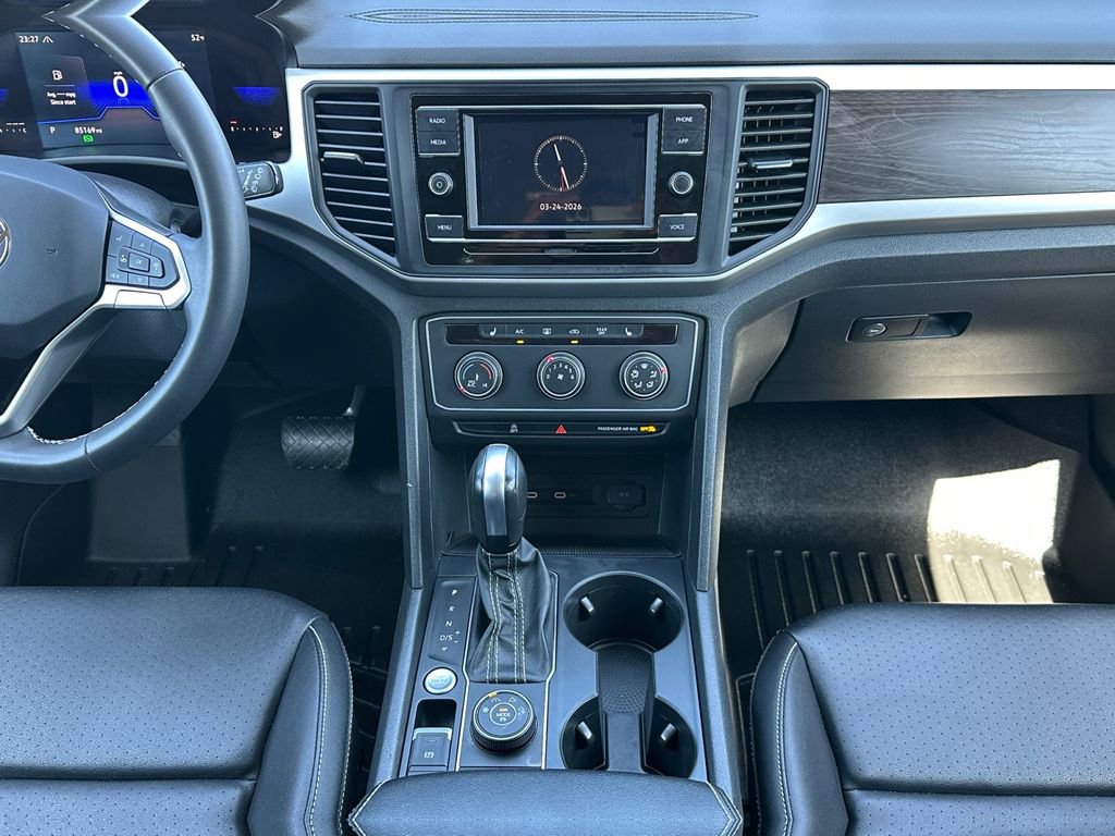 Used 2023 Volkswagen Atlas SE AWD/4WD image 11