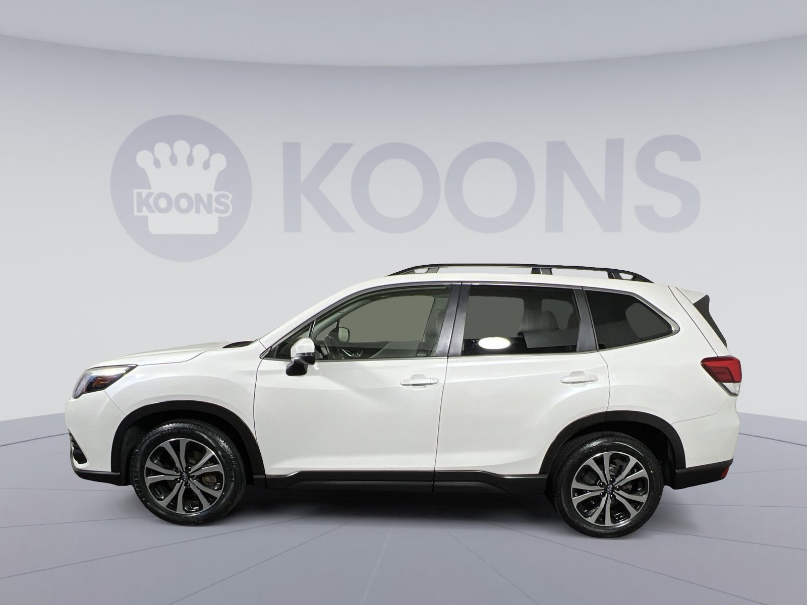 Used 2023 Subaru Forester Limited image 2