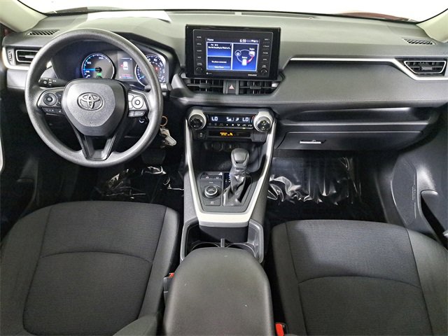 Used 2022 Toyota RAV4 LE image 16